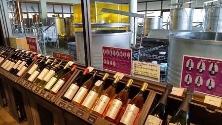 SANBE醸造2024　【 林檎 りんご 果実酒 720ml 1本 リンゴ ストレート果汁 ワイン わいん フルーティー 贈り物 プレゼントA-223】