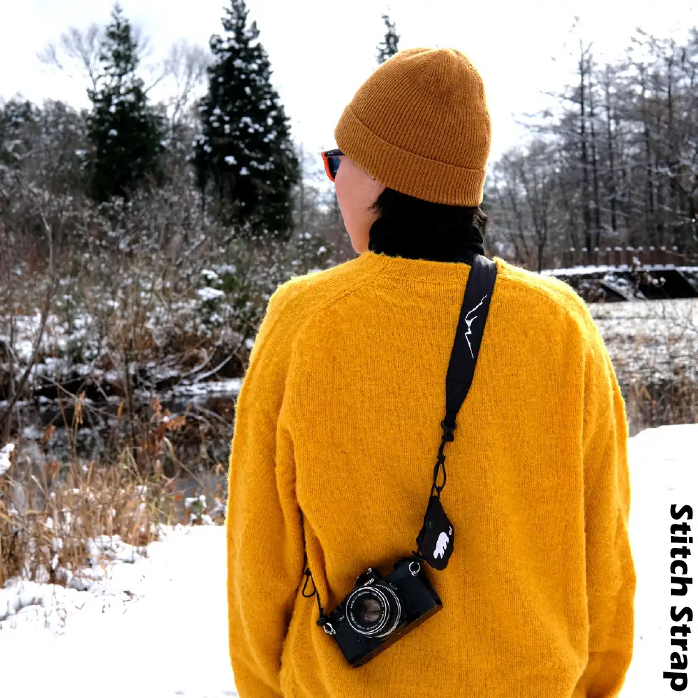 Stitch Strap BLACK カメラ用ストラップ レンズキャップホルダー付属