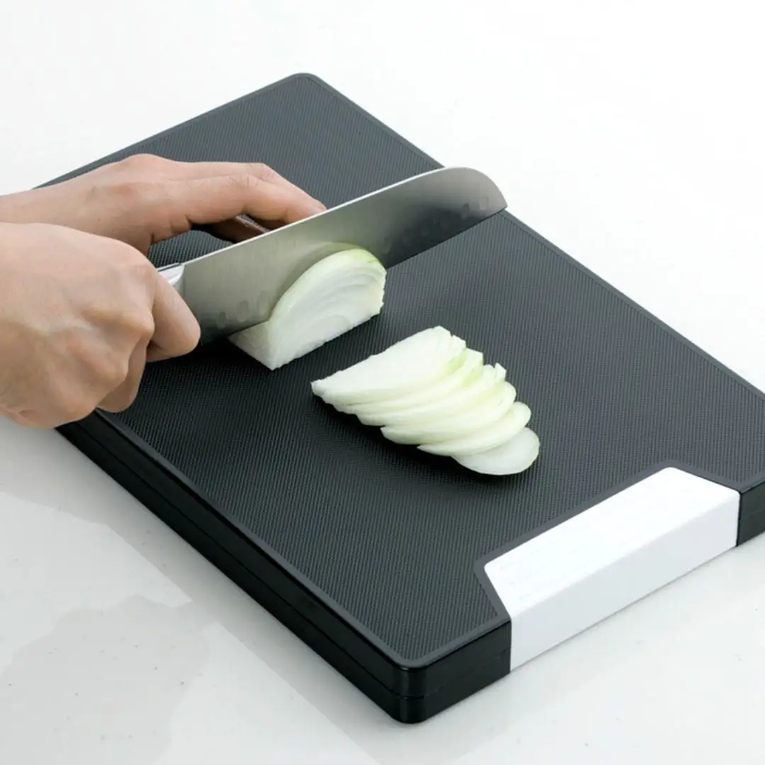 抗菌まな板 かるわざブラック 日本製 燕三条 黒 キッチン用品