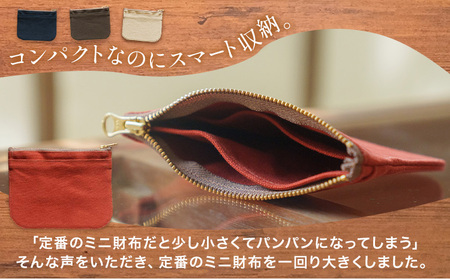 ミニ財布少し大きめ ベージュ　財布