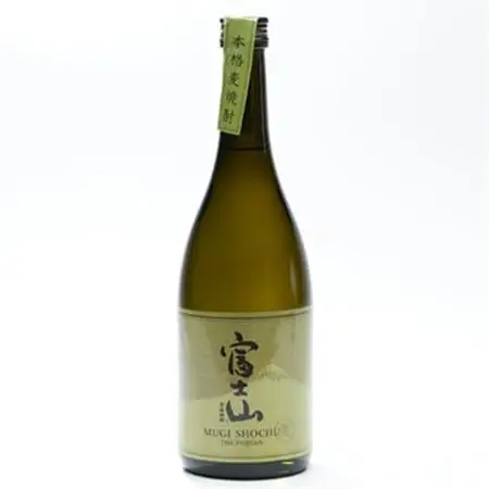「甲州韮崎ウイスキーゴールド」と「富士山麦焼酎」の2本セット【配送不可地域：離島】【1183934】