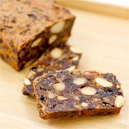 ラム酒薫る里山ベラベッカ　1本(750g)　焼菓子 ギフト クリスマス 伝統 【配送不可地域：離島】【1215869】