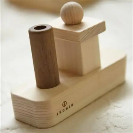 ひのきのおもちゃIKONIH(アイコニー)の知育玩具　乗り物シリーズ【1445138】