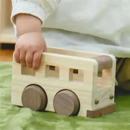 ひのきのおもちゃIKONIH(アイコニー)の知育玩具　オルゴールバス【1450418】