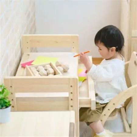 ひのきのおもちゃIKONIH(アイコニー)　キッズデスク【1459709】