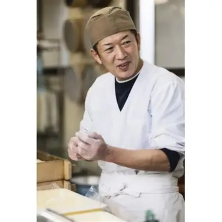 リンゴとキャラメルの贅沢ケーキ『 ガトー・カルヴァドス 』皇室献上菓匠三省堂 Calvados【配送不可地域：離島】【1279693】