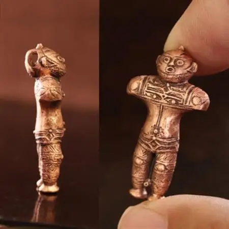 【縄文アクセサリーDo_goods】国宝土偶「中空土偶」ミニオブジェ  659-706【配送不可地域：離島】【1534376】