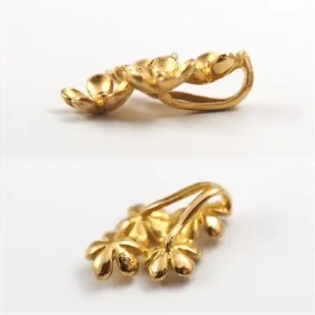 【山梨県】【ジュエリー】K24 pure gold flower/フラワー ペンダントトップ【配送不可地域：離島・沖縄県】【1643639】