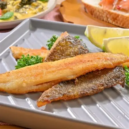 「かれいの唐揚げ」を得意料理にするセット 150g×1袋 (5～7切入)【配送不可地域：離島】【1715301】