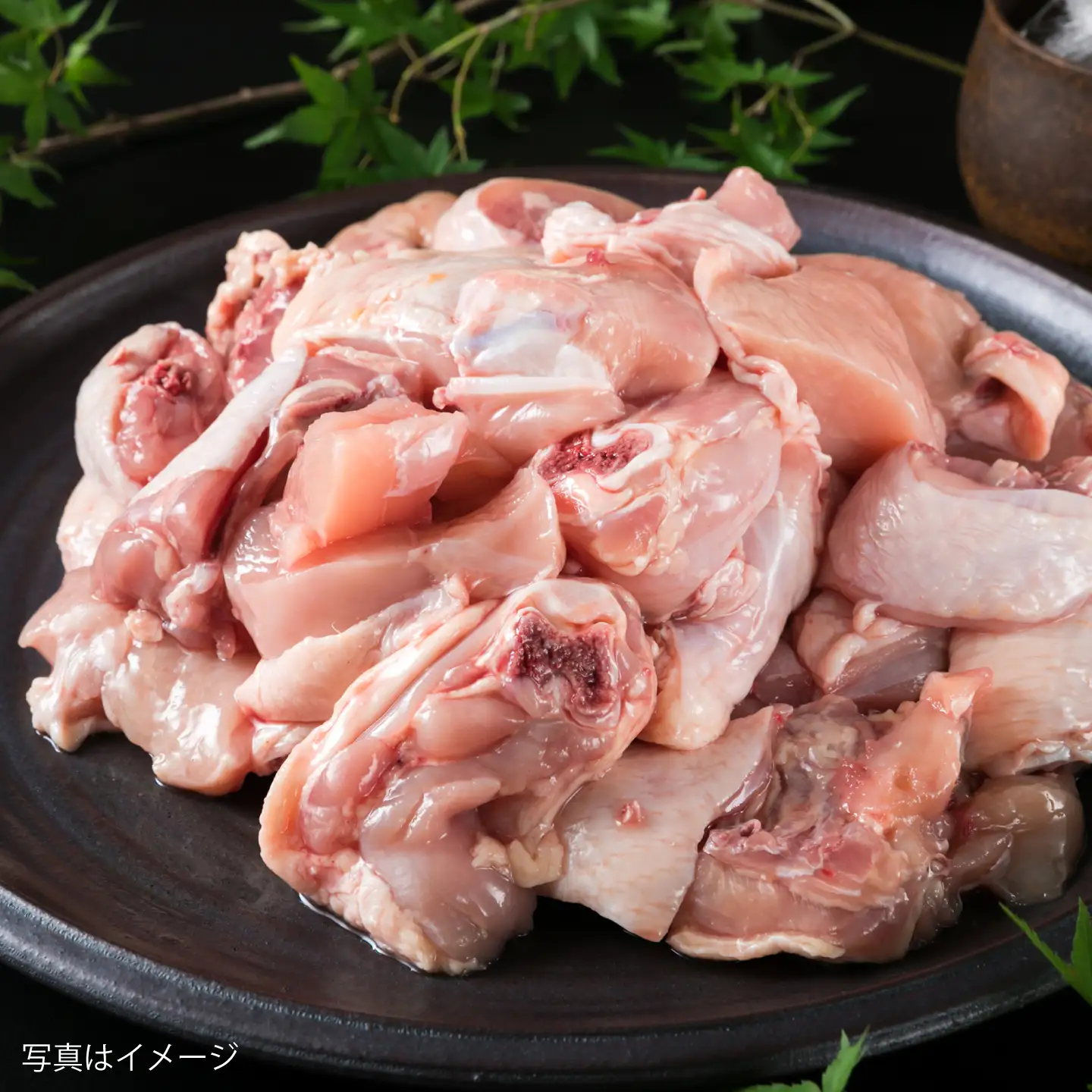 糸島産 華味鳥 水炊き用 ぶつ切り 2kg 糸島市 / 糸島ミートデリ工房[ACA103]
