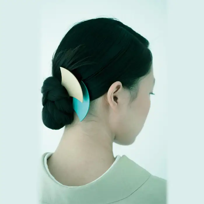 CooZEN かんざし / 四季「白橡」 / 1個 ／ 簪 和モダン アクセサリー ミニマルデザイン シンプル 軽量 アルミ製 アルマイト加工 和装 洋装兼用 着物 浴衣 ヘアアクセサリー 日本製 上品 ギフト 伝統工芸 大阪府 No.365