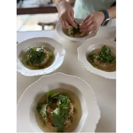 海の見えるキッチンスタジオ貸切　シェフの「ランチ＆ナチュラルワイン」を堪能するプラン(6名様迄)【1707529】
