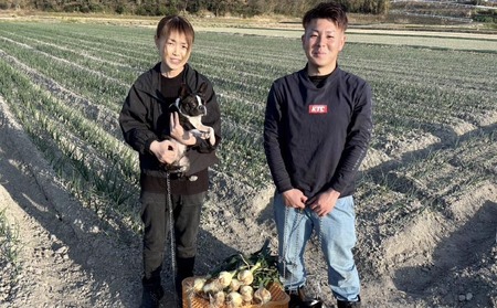 【淡路島玉ねぎ・サイズ混合】三世代で紡ぐ味淡路島の玉ねぎ 10Kg◆配送6月上旬～8月中旬