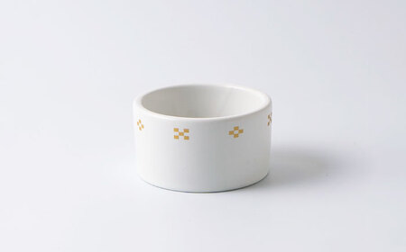 【美濃焼】護-mamori- 骨壺 三具足セット White 【角富製陶所】 仏具 供養 カジュアル 家族[MFP029]