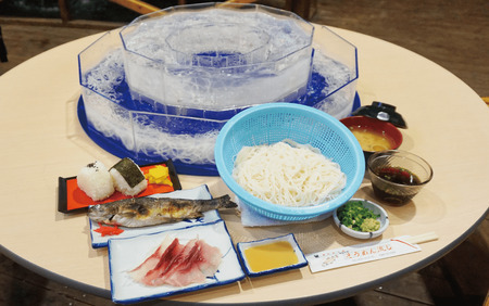 いぶすき唐船峡 そうめん流しお食事ペアチケット 指宿市営唐船峡そうめん流し IB050-001 食事券 食事券