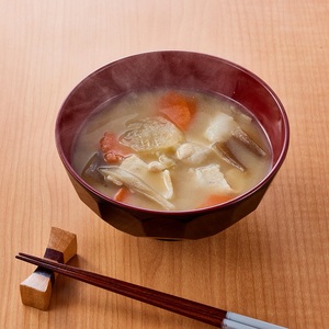 a13-118　冷凍　具だくさんごちそう豚汁　140g×10袋