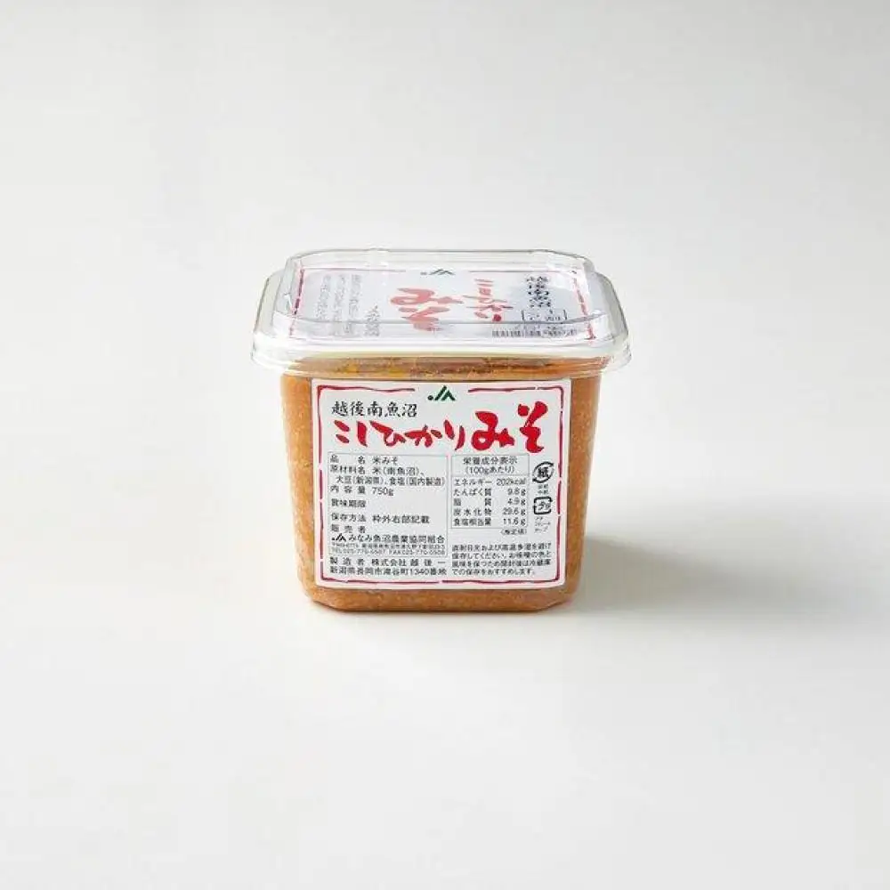 大人気のお味噌が復活「越後南魚沼こしひかりみそ」750g×4個≪南魚沼 味噌 日本産 お米 伝統 食品 健康食品 自然食品 美味しい 調味料 料理 和食 発酵食品 米味噌 白米 国産 米麹 伝統食 魚沼産 料理素材 乳酸菌≫
