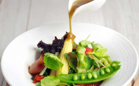 つぶつぶ 野菜 で おいしい 四万十の野菜 ドレッシング 3種 セット（とまと・玉葱・生姜） サラダ 調味料 ベジタブル ギフト お中元 お歳暮 贈答 高知 四万十 しまんと 【 化学調味料 保存料 乳化剤 無添加 】 26-0037