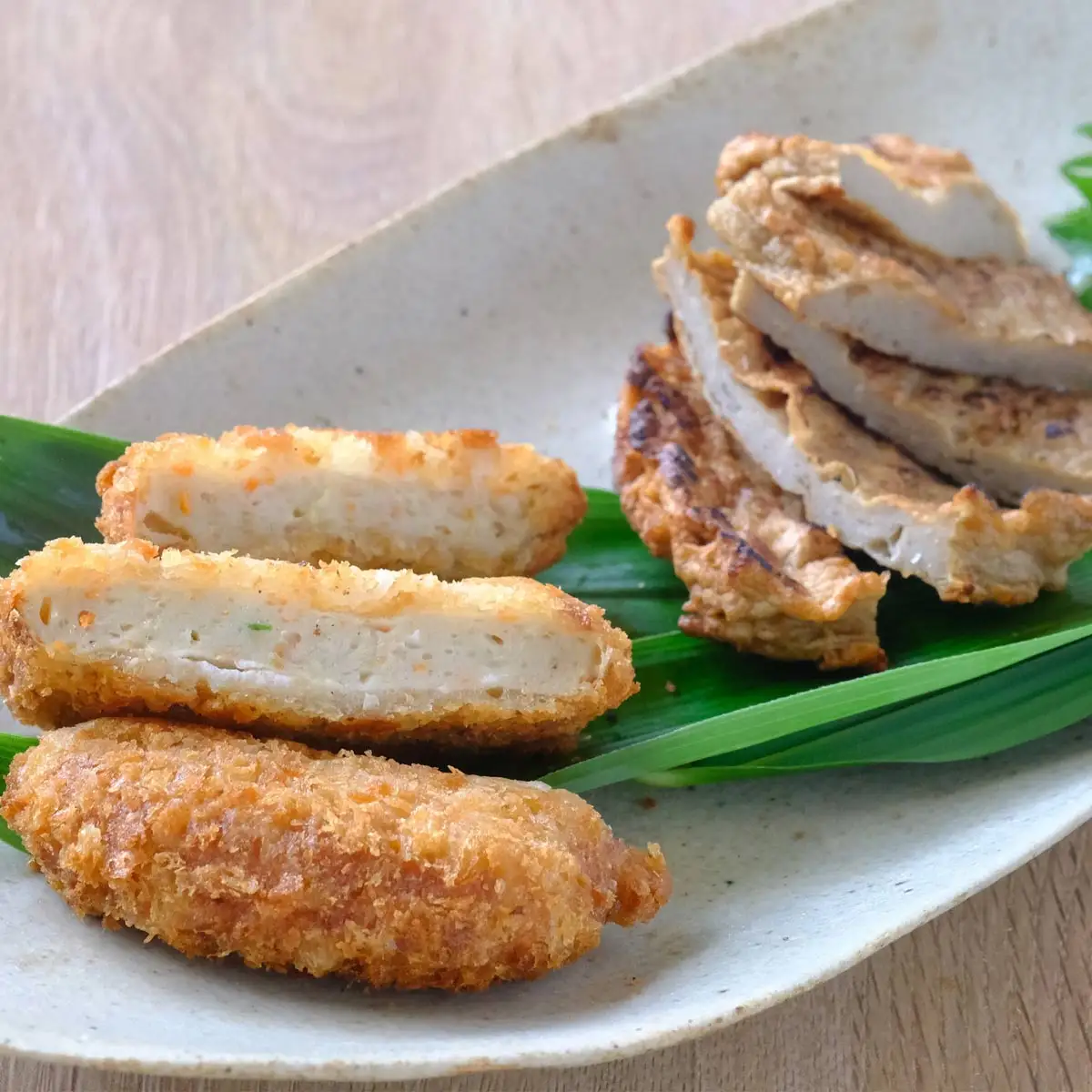 新しい調味料「塩みかん」で食べる!じゃこ天＆じゃこカツ 食べ比べセット【八水蒲鉾】【C25-285】【配送不可地域：離島】【1661791】 YWTAP226