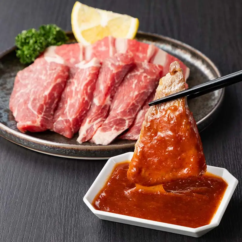 北陽千鳥ソース ピリ辛にんにく味噌だれ360g 4本 ピリ辛 甘め 調味料 万能調味料 たれ つけだれ 大蒜 にんにく ニンニク 味噌 みそ 辛味噌 辛い 焼肉 肉 焼鳥 餃子 鍋 自宅用 家庭用 栃木県 足利市  F7Z-1869
