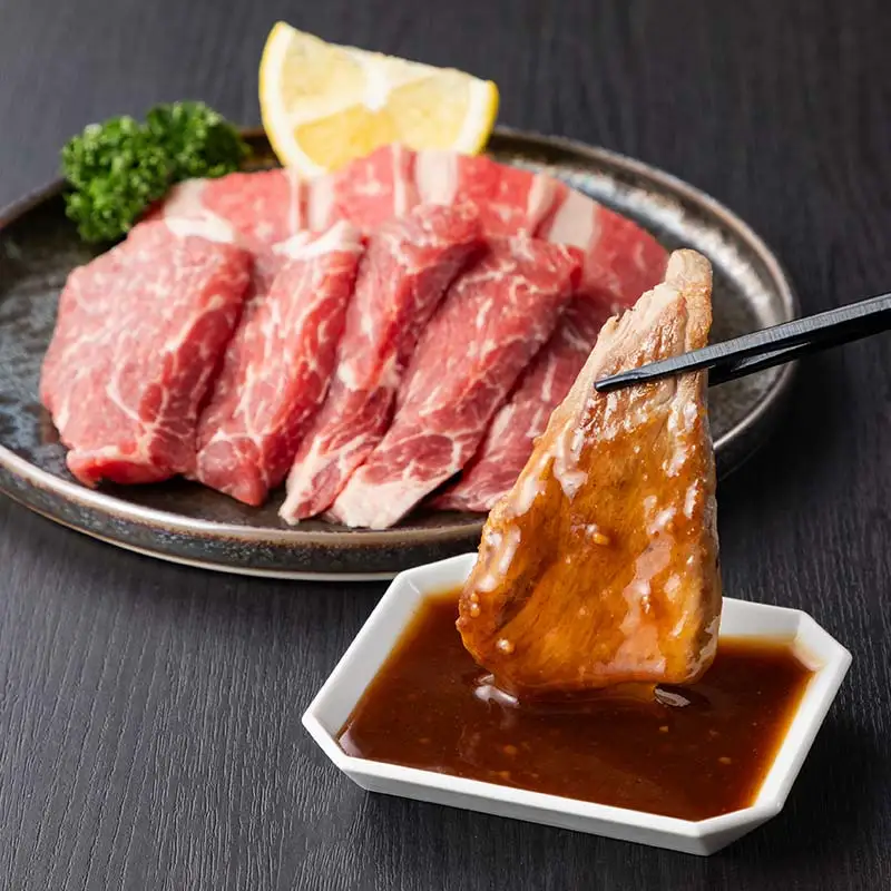 北陽千鳥ソース にんにくソース300mｌ 8本 粒にんにく入り 調味料 万能調味料 たれ つけだれ 大蒜 にんにく ニンニク 焼肉 肉 野菜炒め 自宅用 家庭用 栃木県 足利市  F7Z-1893