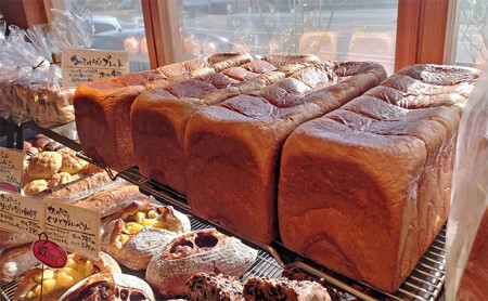SOL BAKERY パン引換券 3,000円相当分（1,000円×3枚） チケット 