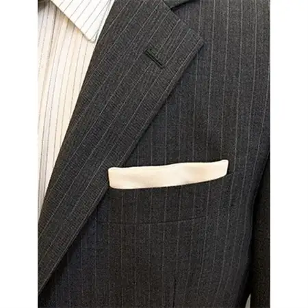 クラバットユキジ製　デニムポケットチーフ(ミルキーホワイト)_装飾品・工芸品  服飾小物 _【1084666】