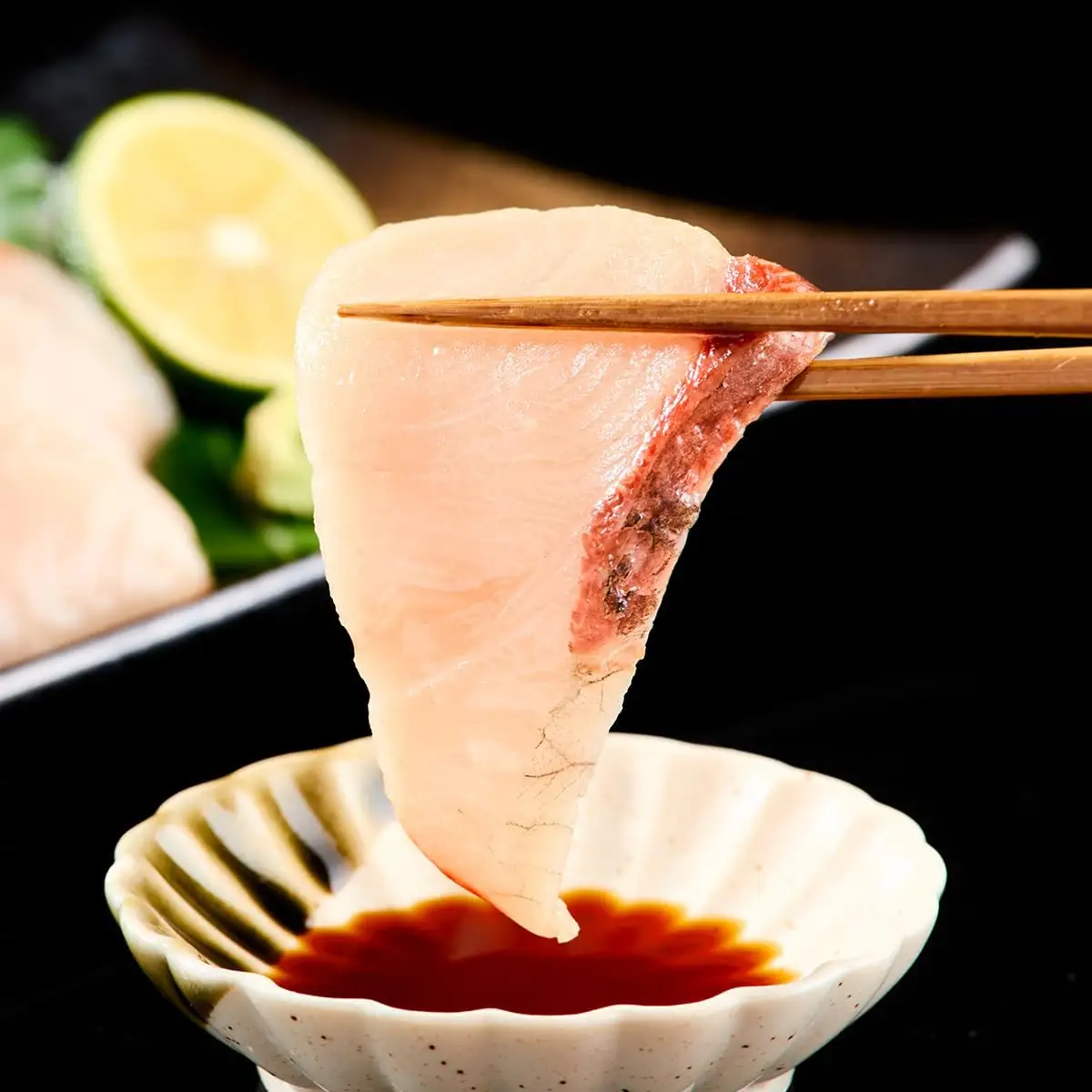 ブリ (皮なし) 2パック (合計400g) あたたブリtoレモン｜大容量 刺身 生食用 冷凍 国産 鰤 切り身 瀬戸内海 国産 しゃぶしゃぶ ぶりしゃぶ 照り焼き 鰤丼 ご飯のお供 生産量日本一 レモン 広島 阿多田島 ふるさと ランキング 人気 [2592]