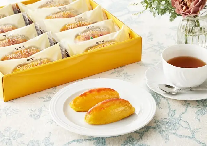 【全6回定期便】ロイヤルのスイートポテト【ロイヤル福岡市本社工場製造】１２個入り | 菓子 おかし スイーツ デザート スイートポテト 人気 おすすめ 送料無料