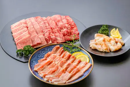 【しまね和牛】焼肉用満腹セット（５種類合計1.3kg）【 肩ロース カルビ モモ ホルモン 豚バラ しまね和牛 牛肉 和牛 かたろーす かるび もも ホルモン ぶたばら 贅沢 お祝い 贈り物 プレゼント ギフト】