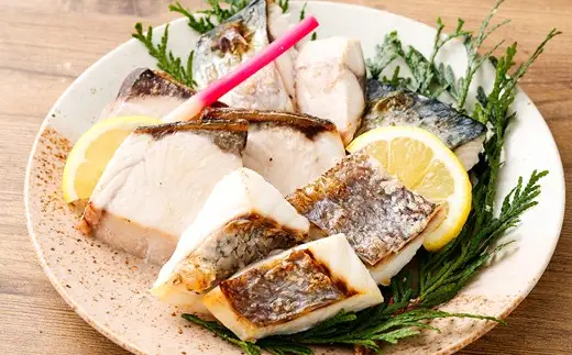 【 骨取り 】 切身よくばりセット （ 無塩 ） 約30g × 10切 × 3魚種 （ さば、鯛、ぶり ） 食べ比べ セット 魚 魚介 鮮魚 魚類 国産 さば サバ 鯖 タイ たい 鯛 真鯛 ぶり ブリ 鰤 おかず