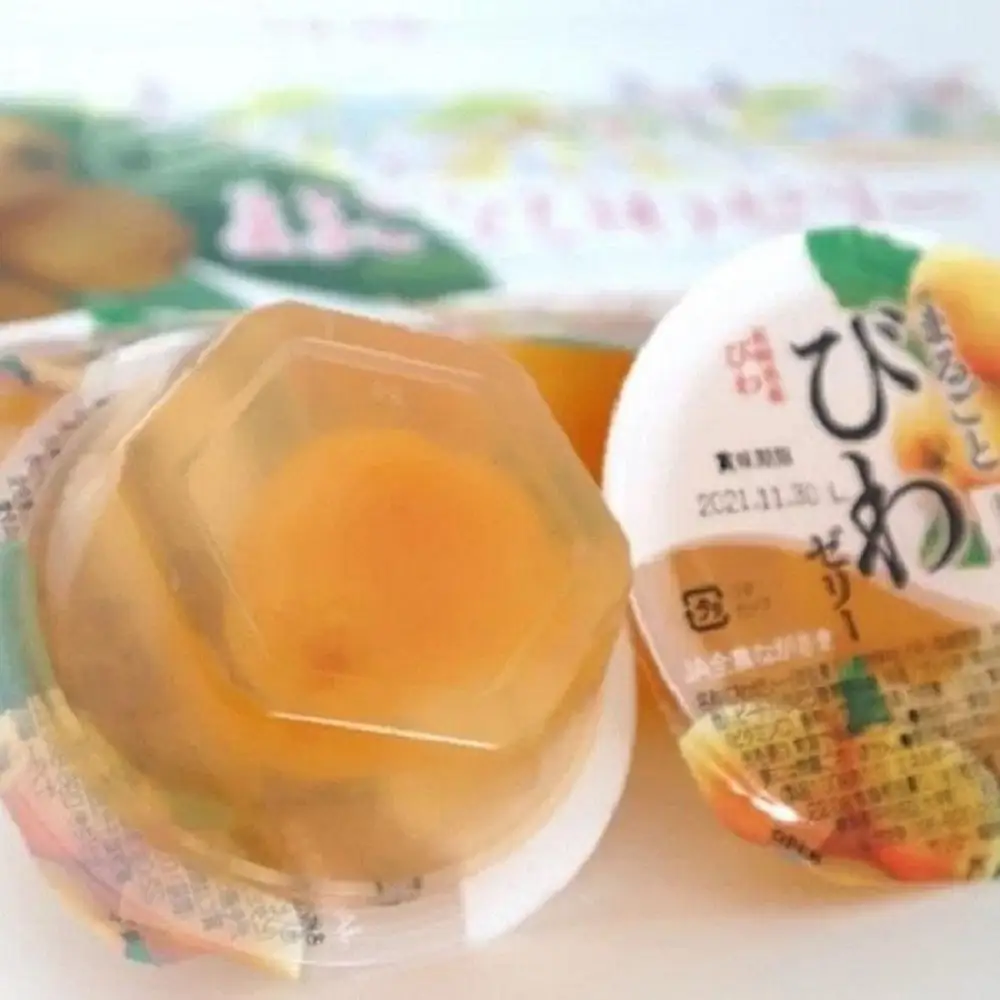 【定期便6回】＜長崎びわをまるごと1個使用！＞まるごとびわゼリー 6個入り