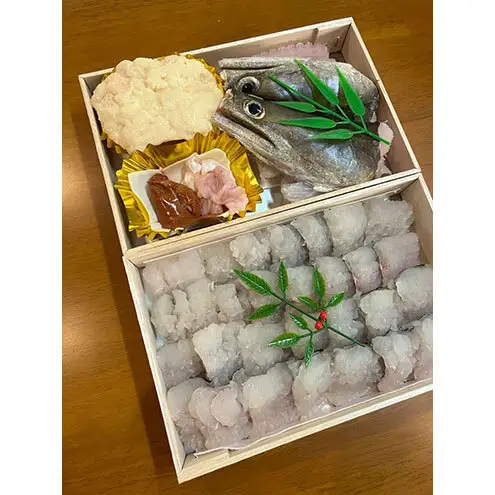 活凍結シリーズ　活凍結 鱧 300g はも ハモ 魚介 海鮮 骨切り フィーレ 急速凍結 鮮度保持 真空パック 便利 ギフト 贈答用 兵庫県 洲本市 淡路島