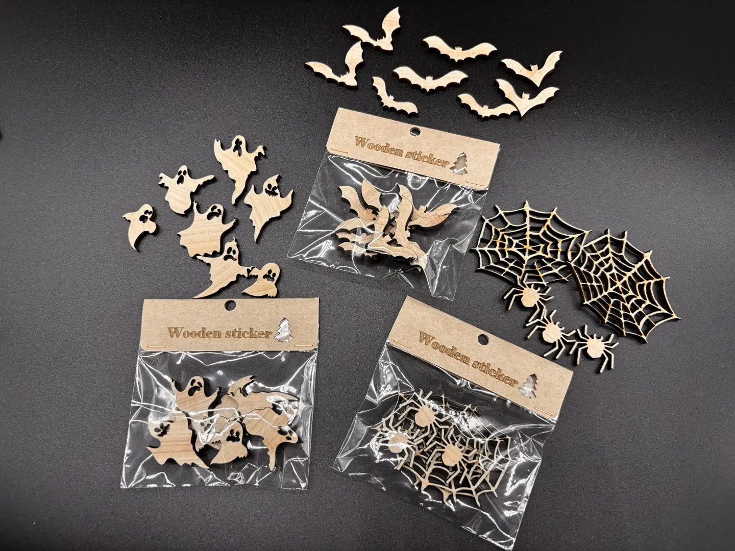 西川材を使った木のステッカー「Wooden Sticker（ハロウィンセット）」