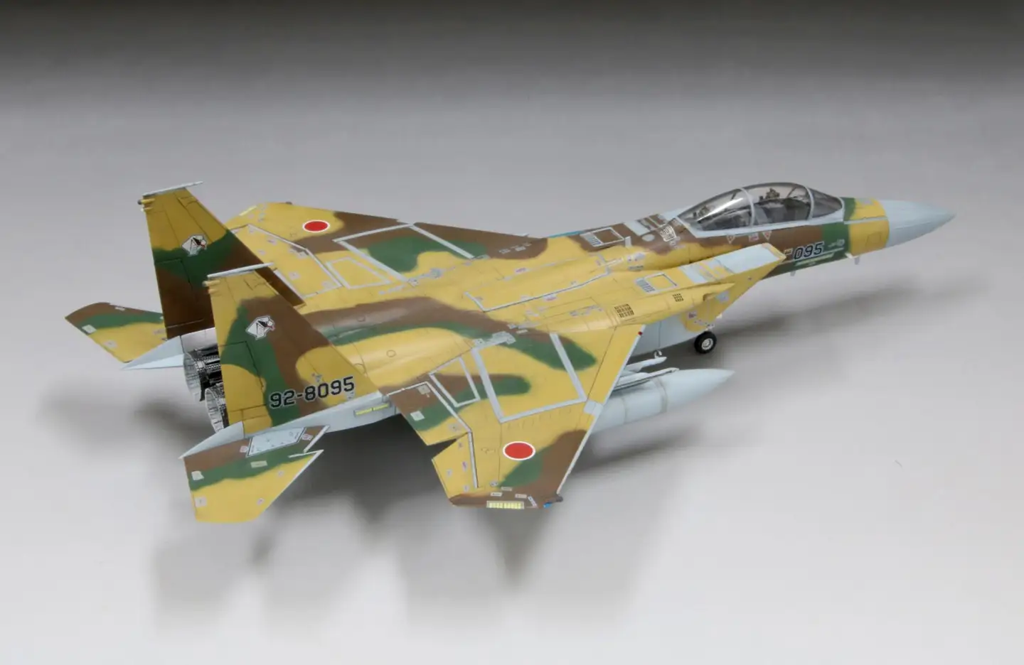 航空自衛隊 F-15DJ アグレッサー[095号機 茶／薄茶／深緑]
