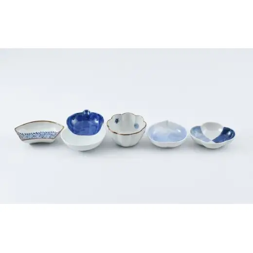 有田焼 いろんな形の器 染付5点セット【まるぶん】食器 器 うつわ 磁器 陶磁器 小皿 小付 小鉢 染付 モダン かわいい おしゃれ ギフト 5点 セット A35-709