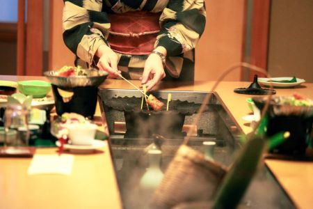 1泊2食付ペア宿泊券 吟松 平日限定プラン 夫婦露天風呂付専用棟洋室 吟松 IB079-002 宿泊券 宿泊券