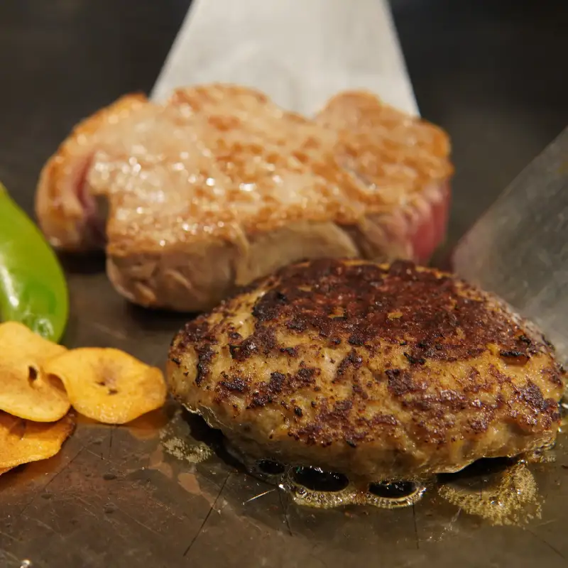 【豪州産ステーキ＆ハンバーグのペアランチ券】ニュー松坂布施本店ランチペアお食事券