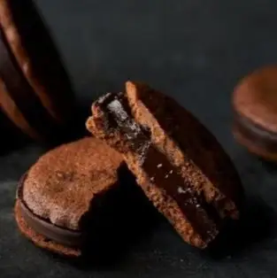 【dari K（ダリケー）】カカオサンドクッキー（ダーク）6枚入×5箱セット ［ 京都 チョコレート カカオを通して世界を変える 人気 おすすめ ギフト プレゼント 贈答 お取り寄せ お菓子 スイーツ ］