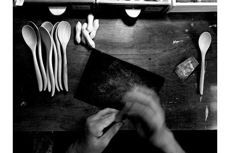 木を活かす！名入れBabyスプーン＆ママスプーン＆スタイのセット