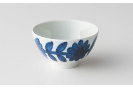 【波佐見焼】デイジー（青）18cm プレート・飯碗 茶碗 ペアセット 食器 皿 【西山】【NISHIYAMAJAPAN】 [CB76]  波佐見焼