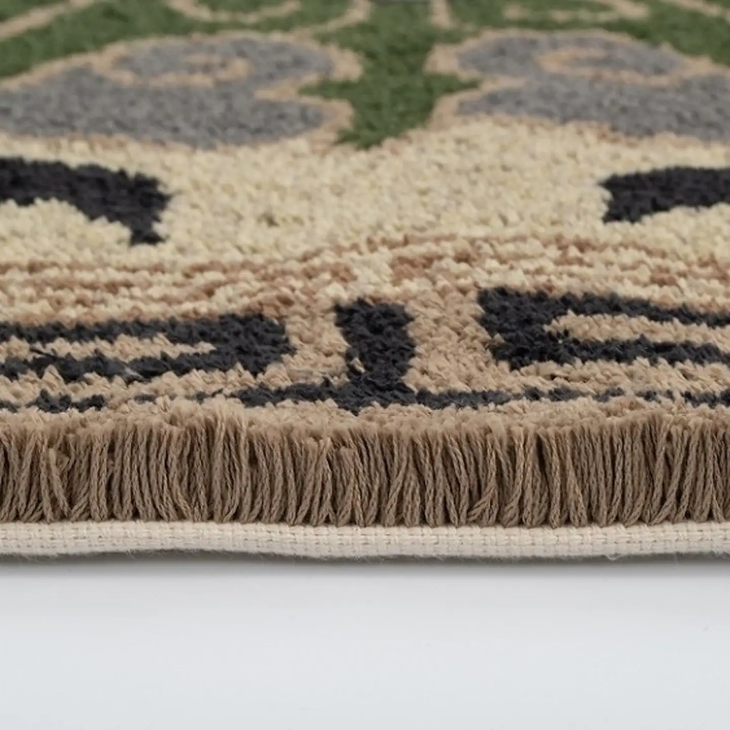 鍋島緞通 [手刺繍] 蟹牡丹縁二重雷文 灰地青：D127-011