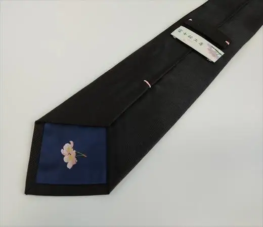 郡内織物「富士桜工房」シルクネクタイ 綾織無地『 黒 』