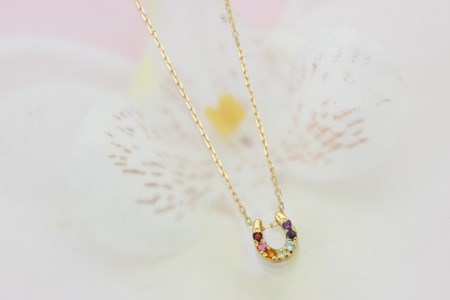 K18 アミュレット/ダイヤモンド馬蹄ペンダント（リバーシブル）【KPE-2265】