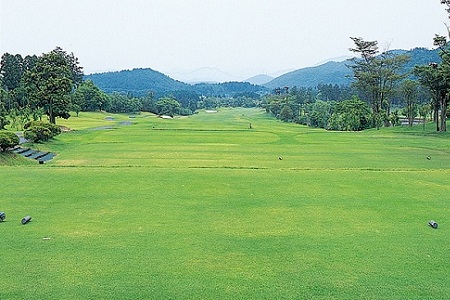 京都丹波・瑞穂ゴルフ倶楽部ゴルフプレー利用券（9,000円分） [030CK001]