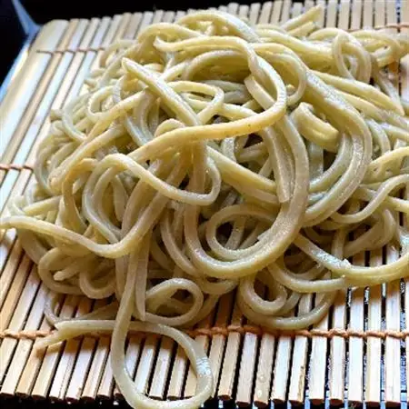 津和野町の農家レストランが製粉する「そば粉」300g×4袋セット【1212217】