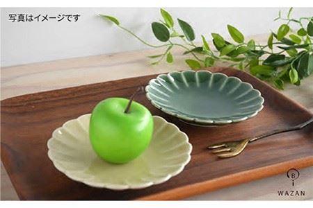 【陶器市特集】【波佐見焼】菊型小皿・小付 10点セット 小鉢 小皿 食器 【和山】 [WB87]  波佐見焼