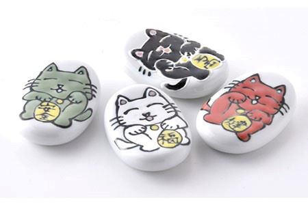 【波佐見焼】「福福猫」箸置き 4色（幸せ、魔除け、健康、家内安全） 食器 皿 【大新窯】 [DC49]  波佐見焼
