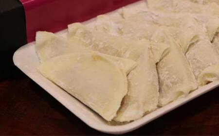 餃子の福原3点セット トリュフ薫るフレンチ餃子 萩むつみ 餃子 長萩和牛 スープ餃子 トリュフ餃子 チーズソース トリュフ むつみ豚 特製ブレンド味噌 ラー油付きタレ 惣菜 おかず おつまみ 肴 ご当地 グルメ 食品 F6L-612