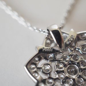 [MADE IN KOFU]PT900/PT850 六角形レースモチーフダイヤネックレス TI-829